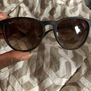 Ray-Ban ladies Erika sunglasses